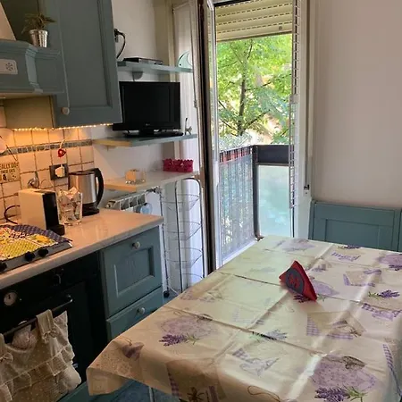 Lord E Lady Apartment